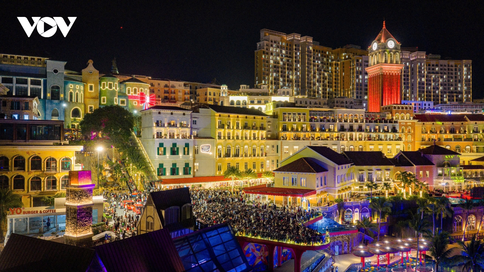 Phú Quốc lập trung tâm hỗ trợ du khách, quyết xóa “chặt chém”